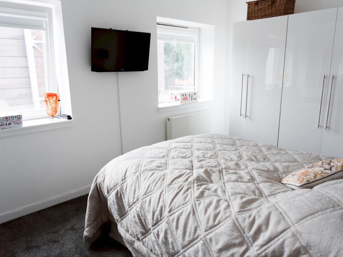 Pass The Keys Stylish 2Bed Rental Unit Glasgow Green エクステリア 写真