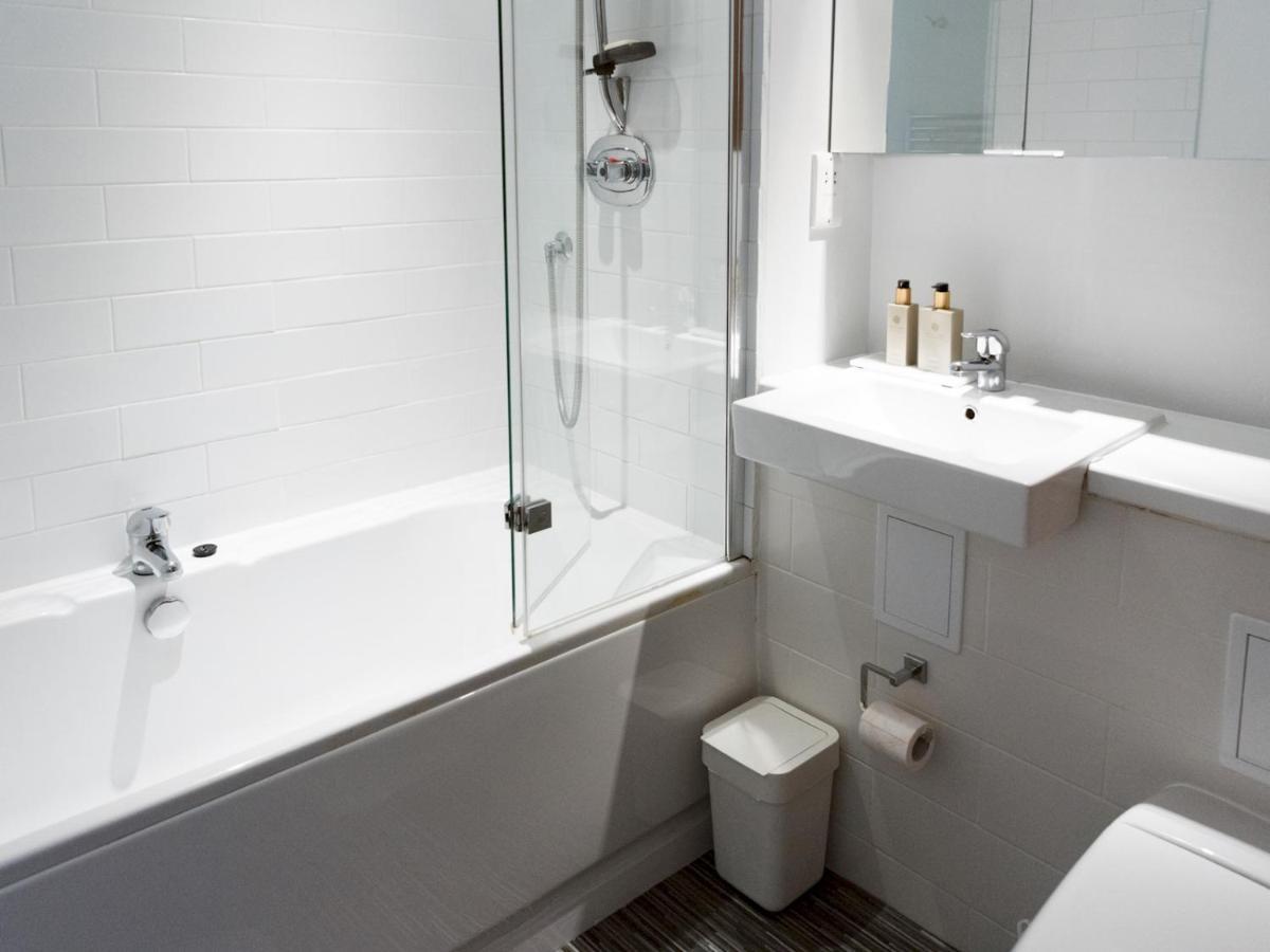 Pass The Keys Stylish 2Bed Rental Unit Glasgow Green エクステリア 写真